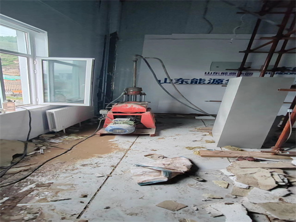 灵寿地基基础下沉墙体裂缝加固注浆顶升施工